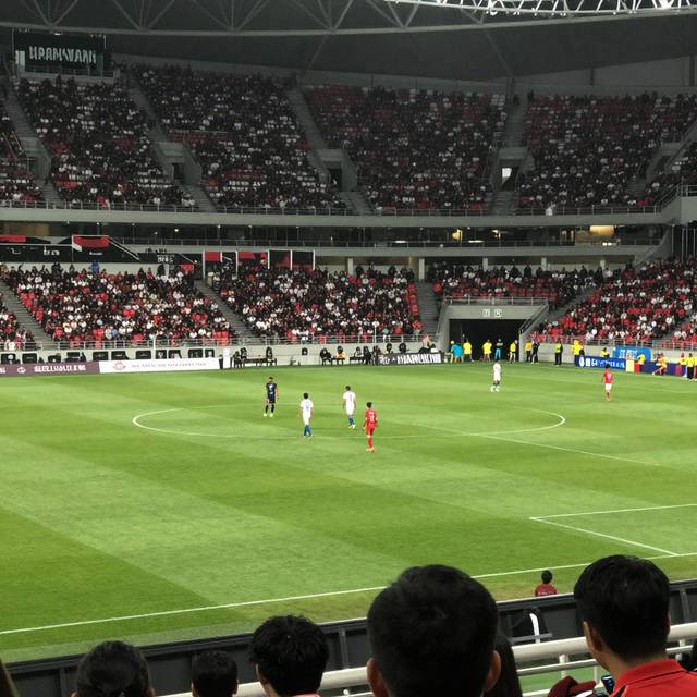 Kiatisuk Senamuang: Huyền thoại Đông Nam Á và giấc mơ World Cup 2026 cận kề